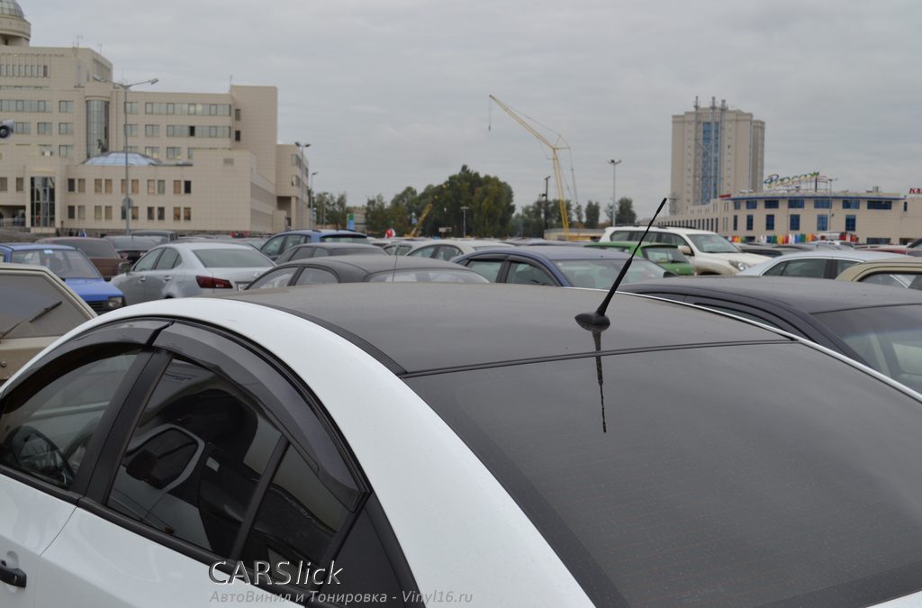 Черная глянцевая крыша — Chevrolet Cruze