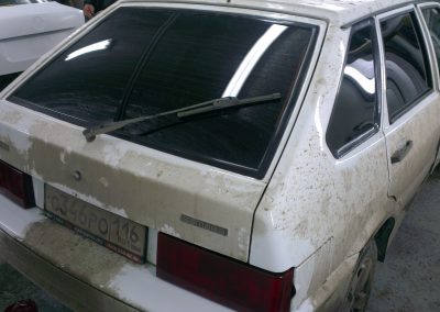 Тонировка стекол автомобиля ВАЗ 2114 пленкой SunTek Carbon