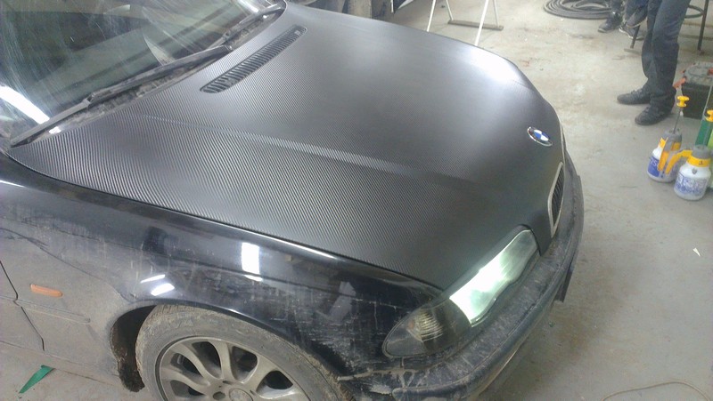 Перетяжка BMW 3 черным 3d карбоном — октябрь 2013