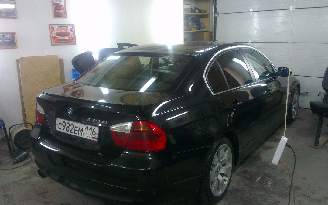 BMW 325 — тонировка стекол автомобиля в Казани — февраль 2014