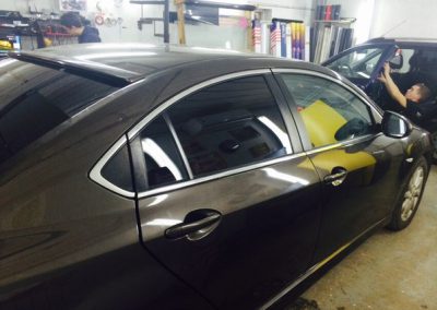 Mazda 6 — тонировка задних стекол авто