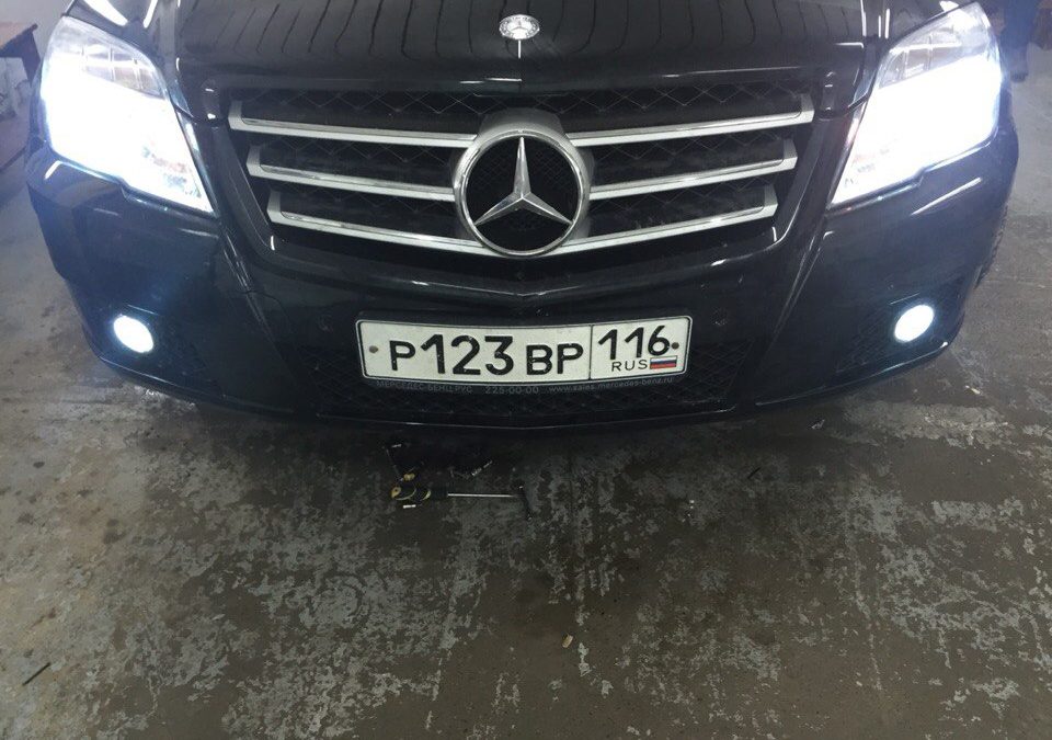 Установка Ксенона на ближний свет и противотуманные фары Mersedes GLK