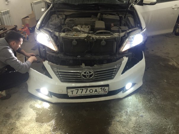 Установка ксенона на ближний и противотуманный свет на Toyota Camry