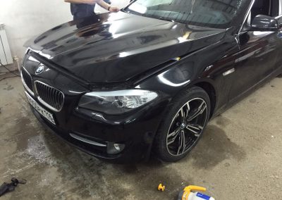 Бронирование капота и бампера полиуретановой пленкой на автомобиле BMW 5 серии