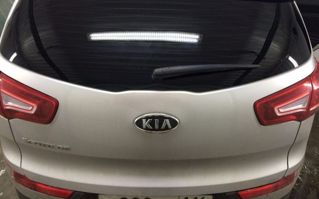 Тонировка задних стёкол пленкой American Standard 95% — Kia Sportage