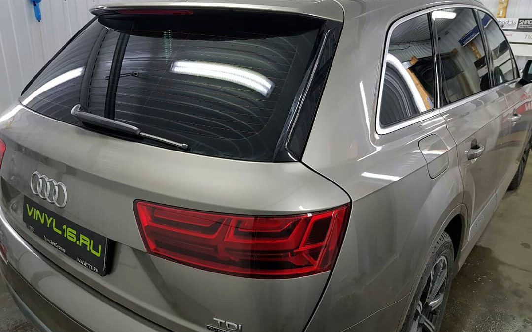 Тонировка стёкол плёнкой Johnson 95% — автомобиль Audi Q7