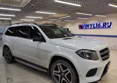 Mercedes-Benz GLS — бронирование лобового стекла автомобиля