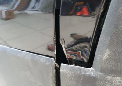 VW Tiguan — ремонт вмятины без покраски на крыле и двери