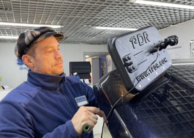 Land Rover — ремонт вмятины на капоте и двери