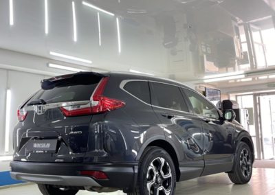 Honda CR-V — полировка кузова, нанесение защитного состава, химчистка салона