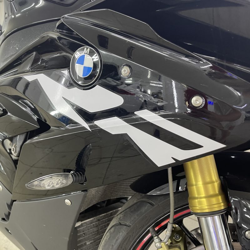 BMW 1000rr в гараже