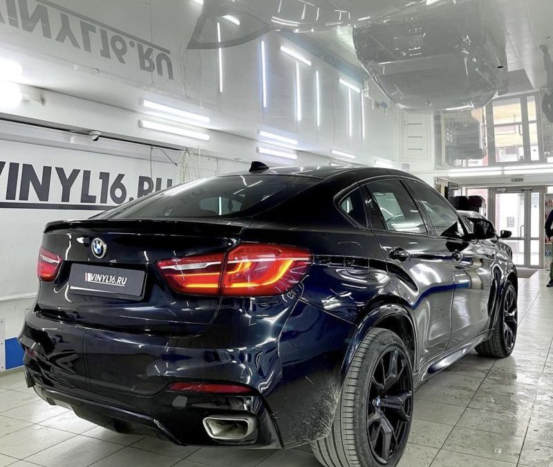 BMW X6 — тонировка лобового стекла атермальной пленкой, тонировка задней полусферы и передних боковых