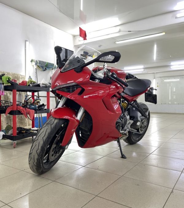 Ducati — полировка и бронирование элементов, установка видеорегистратора