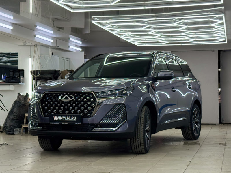 Chery Tiggo 7 pro max — частичное бронирование глянцевой полиуретановой плёнкой