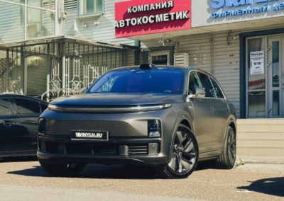 LiXiang L7 — оклеили кузов сатиновой плёнкой, забронировали лобовое стекло, затонировали стекла