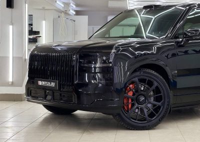 ZEEKR 9X после полного бронирования глянцевой полиуретановой плёнкой