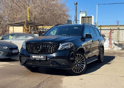 Mercedes GLS — оклейка кузова автомобиля с проемами полиуретановой пленкой черного цвета