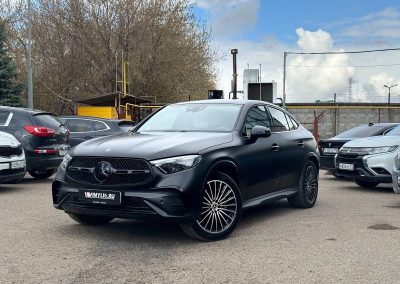 Mercedes GLC 300 — бронирование кузова матовой пленкой