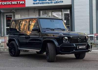 Mercedes G-class — бронирование кузова глянцевой пленкой