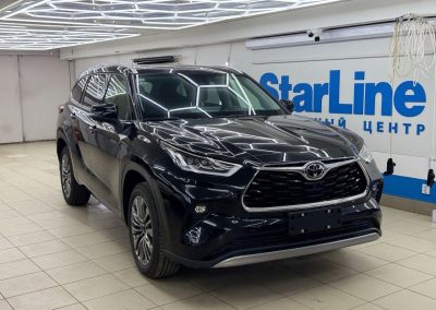 Toyota Highlander — бронирование кузова полиуретановой пленкой