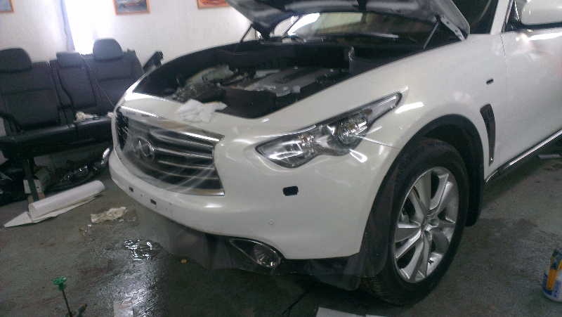 Фотография работы: Бронирование кузова автомобиля INFINITI FX 37 - сентябрь 2013