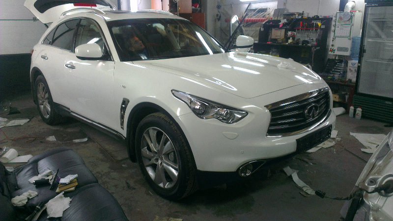 Фотография работы: Бронирование кузова автомобиля INFINITI FX 37 - сентябрь 2013