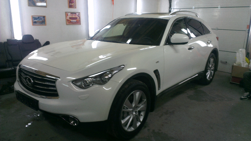 Фотография работы: Бронирование кузова автомобиля INFINITI FX 37 - сентябрь 2013